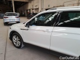  Volkswagen  Tiguan VOLKSWAGEN  / 2020 / 5P / SUV 1.5 TSI ACT ELEGANCE DSG #47