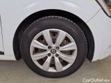  Renault  Clio RENAULT  / 2019 / 5P / BERLINA 1.0 TCE 74KW GPL BUSINESS #100