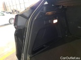  Peugeot  3008 PEUGEOT  / 2016 / 5P / SUV BLUEHDI 130 SeS BUSINESS #121