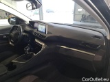  Peugeot  3008 PEUGEOT  / 2016 / 5P / SUV BLUEHDI 130 SeS BUSINESS #140