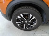  Peugeot  2008 PEUGEOT  / 2019 / 5P / CROSSOVER BLUEHDI 110 ALLURE S/S #18