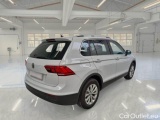  Volkswagen  Tiguan VOLKSWAGEN  / 2016 / 5P / SUV 2.0 TDI SCR 110KW BUSINESS BMT DSG #2