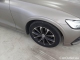  Volvo  V60 VOLVO  / 2018 / 5P / STATION WAGON D3 GEARTRONIC BUSINESS PLUS #45