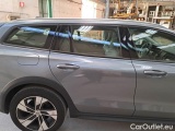  Volvo  V60 VOLVO  CROSS COUNTRY / 2018 / 5P / STATION WAGON D4 AWD GEARTR. CR. COUNTRY BUSINESS PLUS #44