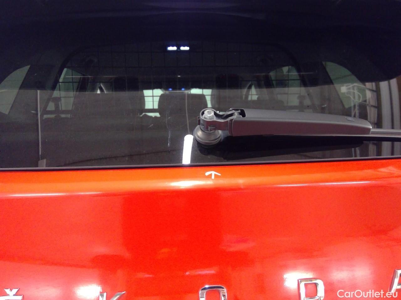  Skoda  ENYAQ  iV80 5d #11