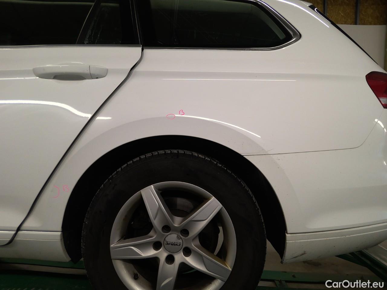  Volkswagen  Passat  SC TDI 150 Aut. #37