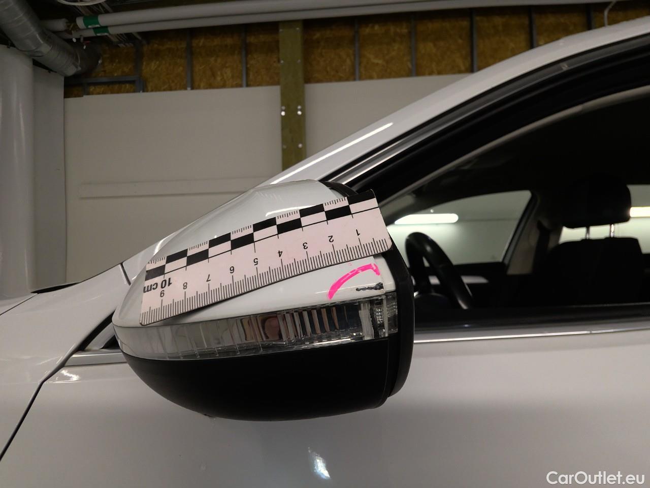  Volkswagen  Passat  SC TDI 150 Aut. #37