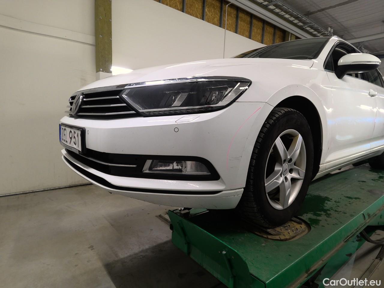  Volkswagen  Passat  SC TDI 150 Aut. #4