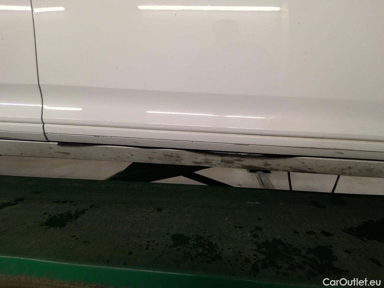  Volkswagen  Passat  SC TDI 150 Aut. #14