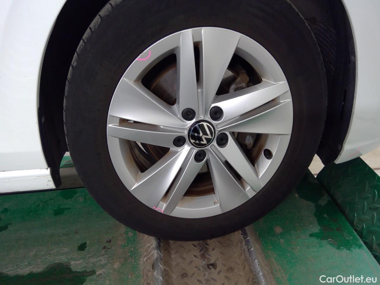  Volkswagen  Golf  SC 1.5 eTSI 130 Aut #30