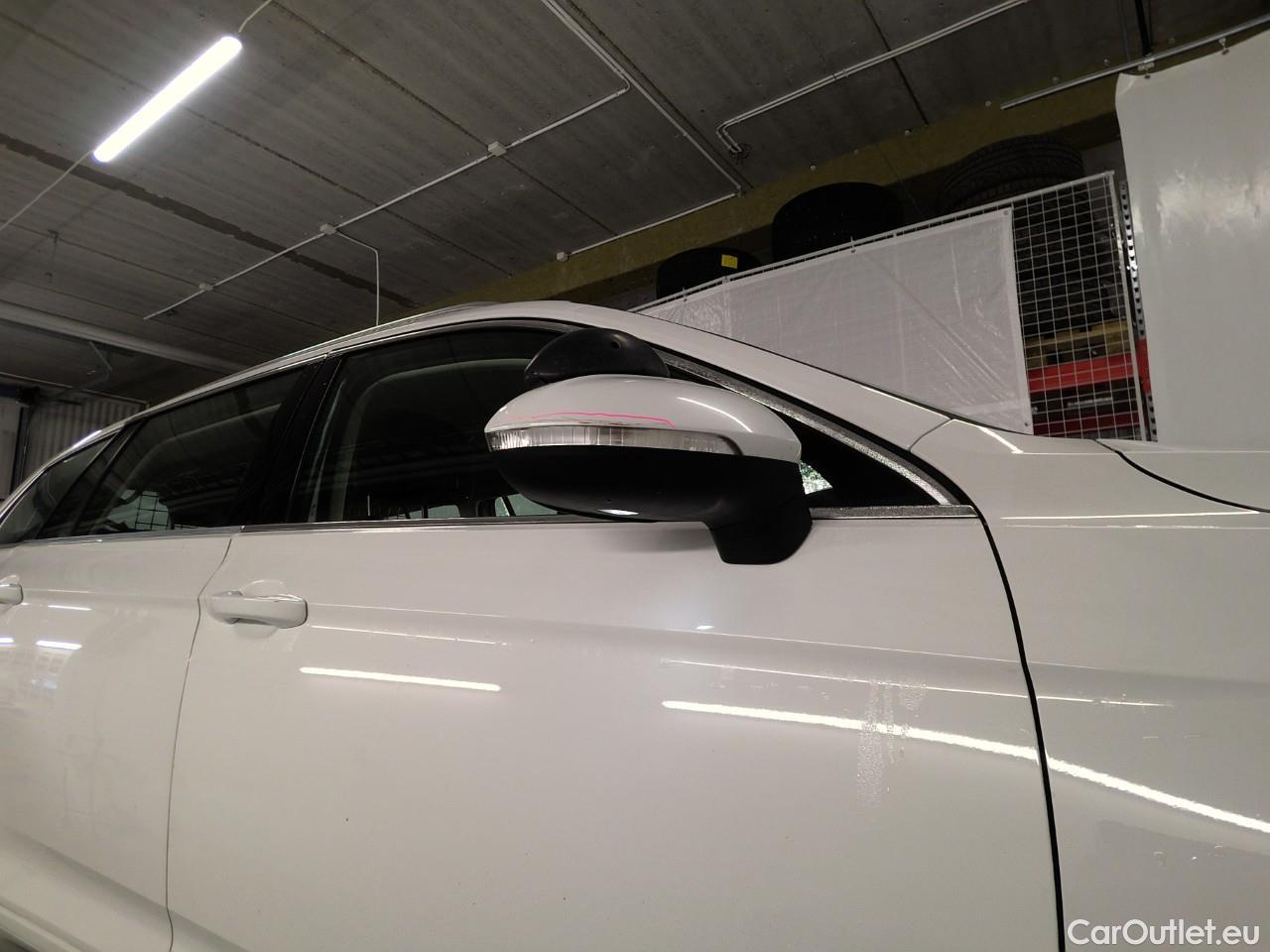  Volkswagen  Passat  SC TDI 150 Aut. #12