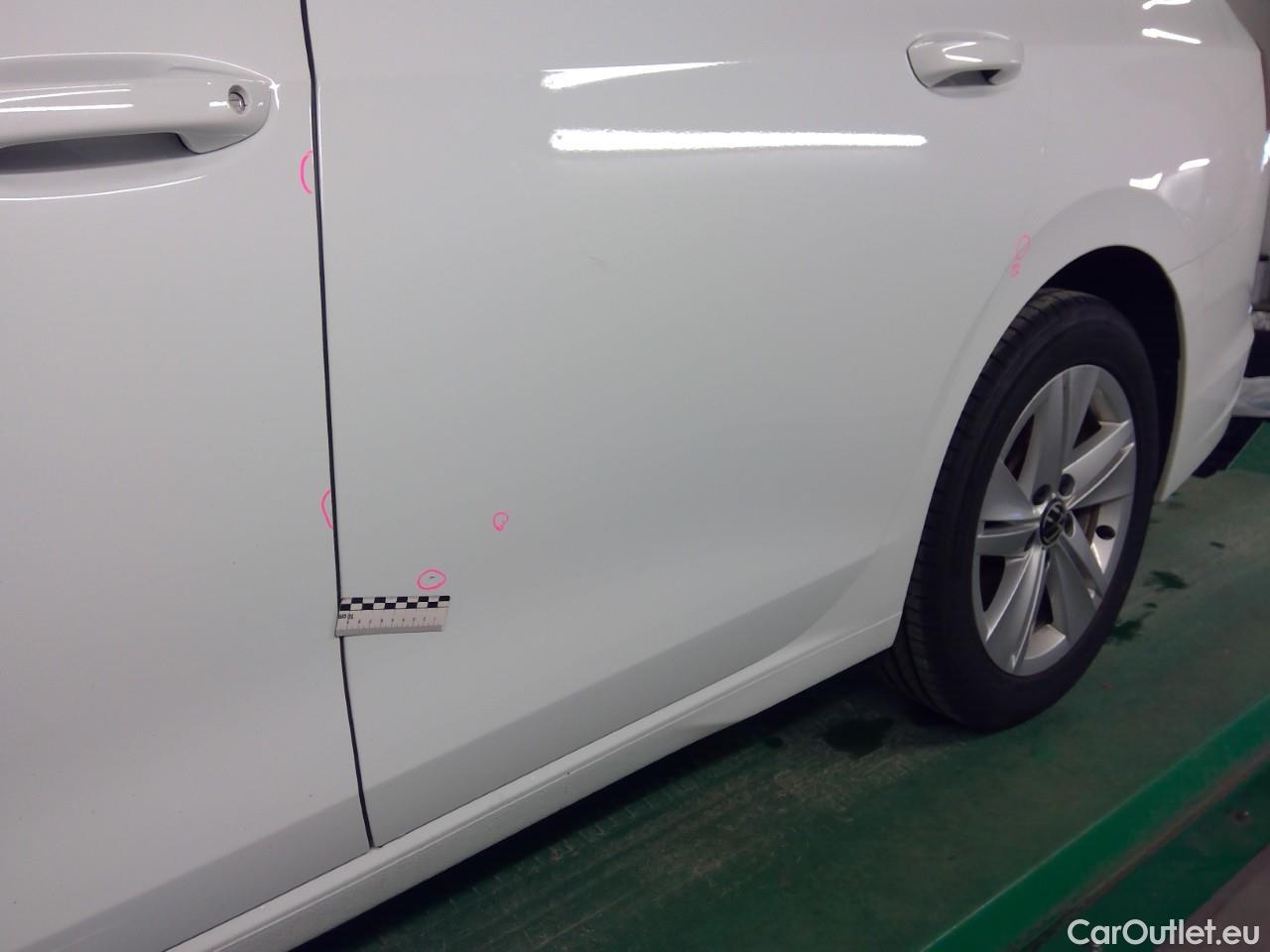  Volkswagen  Golf  SC 1.5 eTSI 130 Aut #9