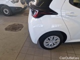  Toyota  Yaris MAZDA MAZDA2 / 2021 / 5P / BERLINA FULL HYBRID ELECTRIC 1.5 VVT PURE #38