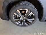 Lexus  UX LEXUS  / 2018 / 5P / SUV HYBRID PREMIUM 4WD #17
