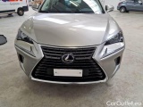  Lexus  NX LEXUS  / 2017 / 5P / SUV HYBRID PREMIUM 4WD #36