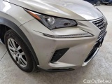  Lexus  NX LEXUS  / 2017 / 5P / SUV HYBRID PREMIUM 4WD #48