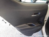  Toyota  C-HR TOYOTA  / 2016 / 5P / SUV 1.8H (122CV) E-CVT BUSINESS #104