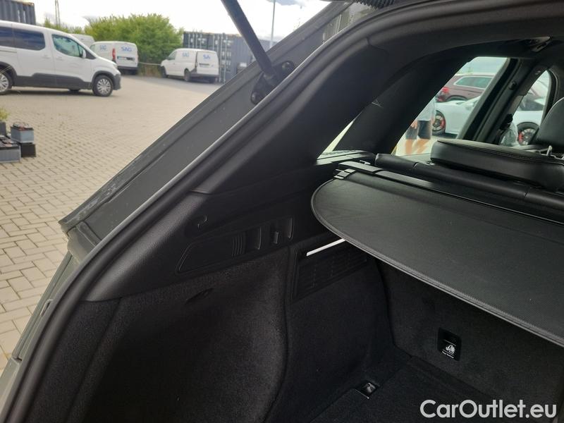  Audi  Q5   (FYB)(10.2016->)Audi  2.0TDI 120 qttr sport STr
 #26