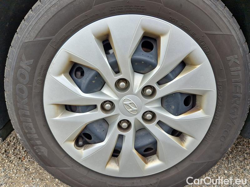  Hyundai  i30  (PD)(01.2017  ->)  kom. TGDI 120 Start Plus #3