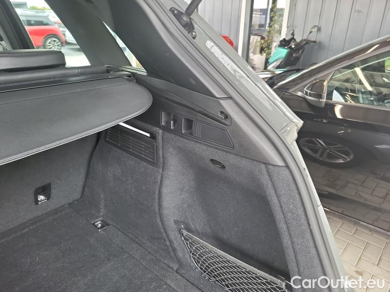  Audi  Q5   (FYB)(10.2016->)Audi  2.0TDI 120 qttr sport STr
 #25