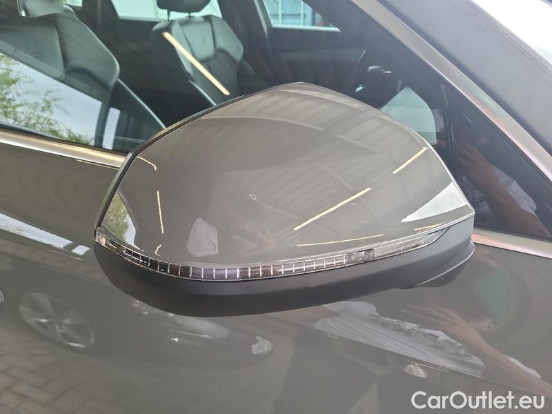 Audi  Q5   (FYB)(10.2016->)Audi  2.0TDI 120 qttr sport STr
 #15