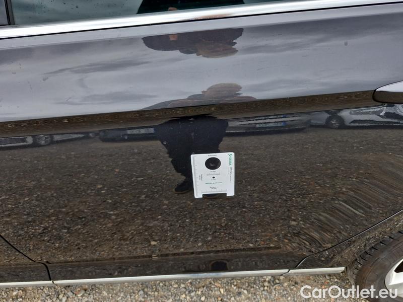  Volkswagen  Passat  Variant (CB5) (2019) Pas.Var.2.0 TDI 110 Elegance #8