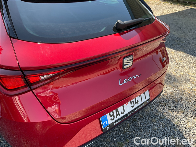  Seat  Leon  ST 1.5TSI 150 FR 5d #13