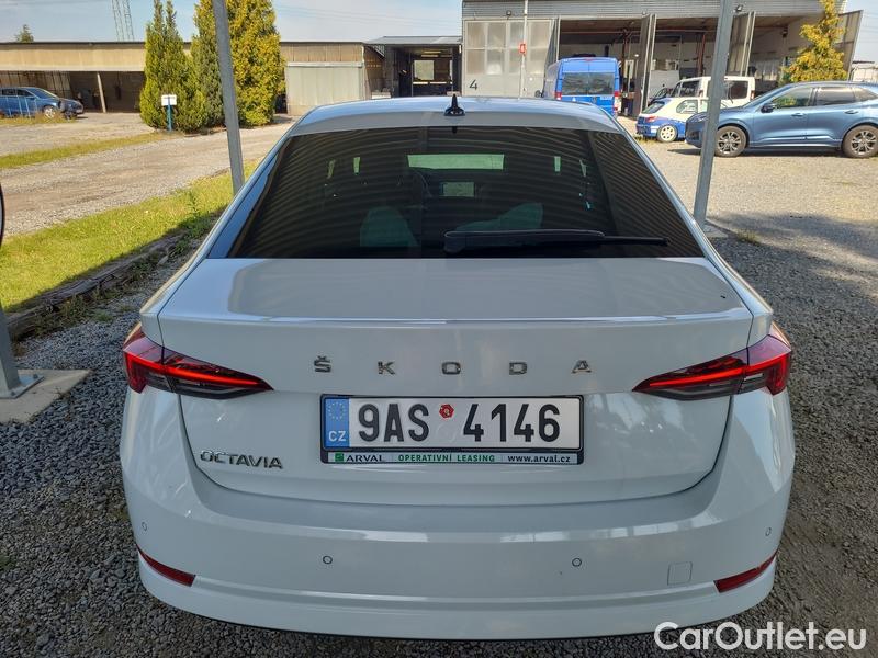  Skoda  Octavia  Lim. (NX3)(2020) Oct.2.0TDI 110 Style 5d #13