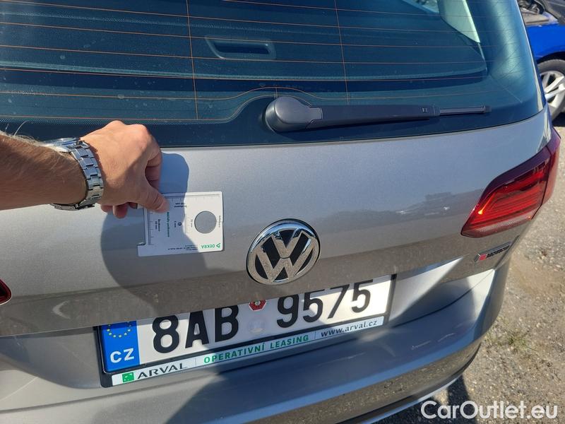  Volkswagen  Golf  VII Variant  (BV5)(2017->) 2.0TDI 135 Alltr. 4M AT #9