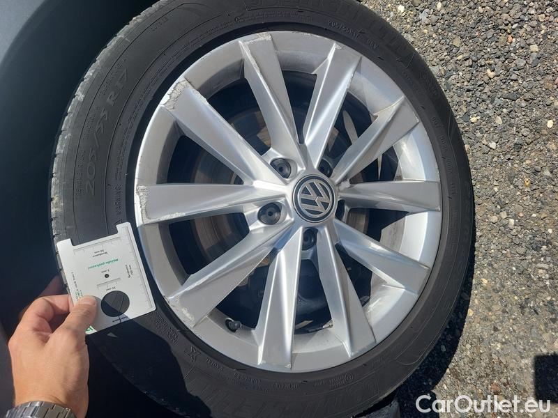  Volkswagen  Golf  VII Variant  (BV5)(2017->) 2.0TDI 135 Alltr. 4M AT #4