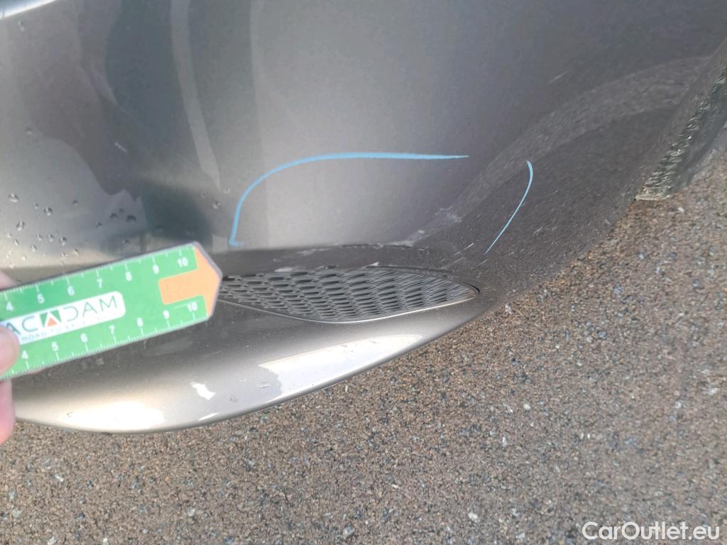  Mercedes  A-Klasse MERCEDES-BENZ Clase A / 2018 / 4P / sedán Sedán A 180 d #12