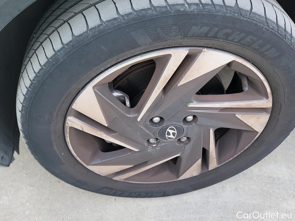 Hyundai  Bayon HYUNDAI  / 2021 / 5P / todoterreno 1.0 TGDI 74kW (100CV) Maxx #13