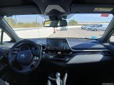  Toyota  C-HR TOYOTA  / 2019 / 5P / todoterreno 1.8 125H Active #3
