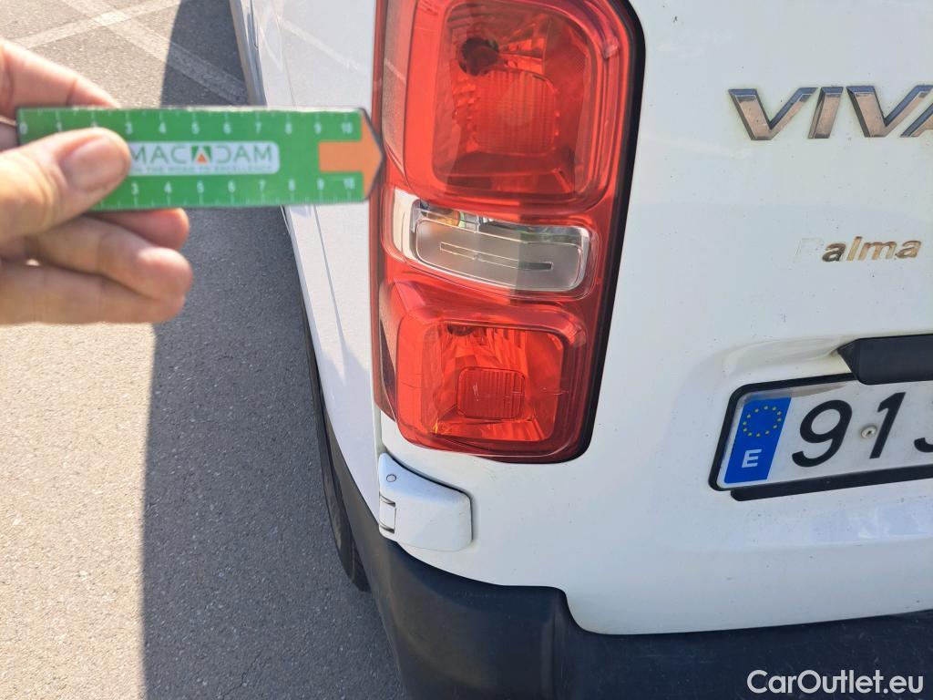  Opel  Vivaro OPEL  / 2019 / 4P / furgón 1.5 Diésel 88kW (120CV) M Std Express #26