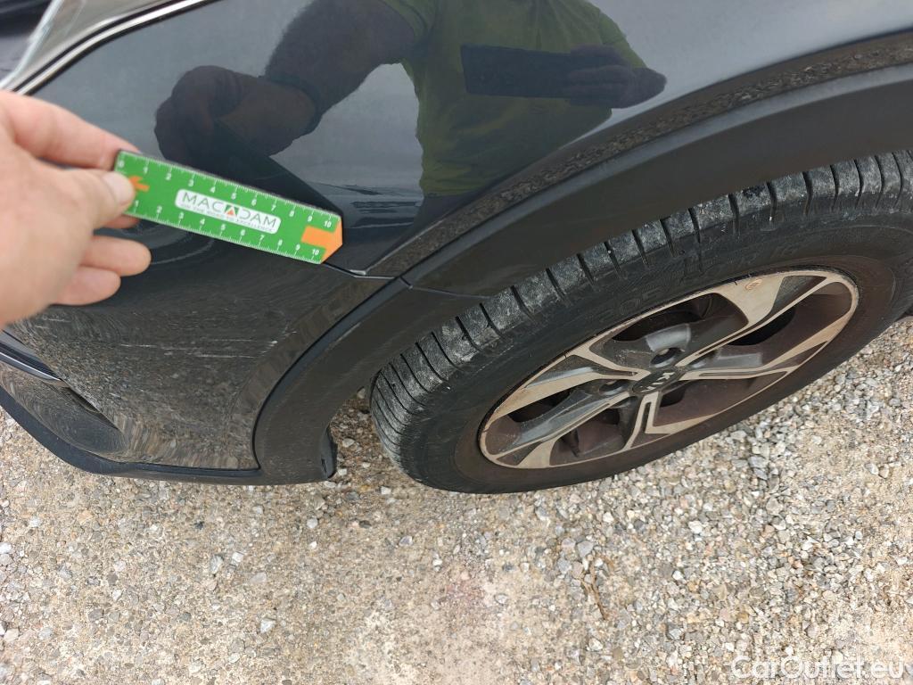  KIA  XCeed KIA  / 2019 / 5P / todoterreno 1.0 T-GDi Drive 88kW (120CV) #13