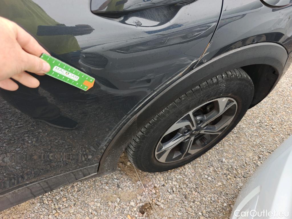  KIA  XCeed KIA  / 2019 / 5P / todoterreno 1.0 T-GDi Drive 88kW (120CV) #3