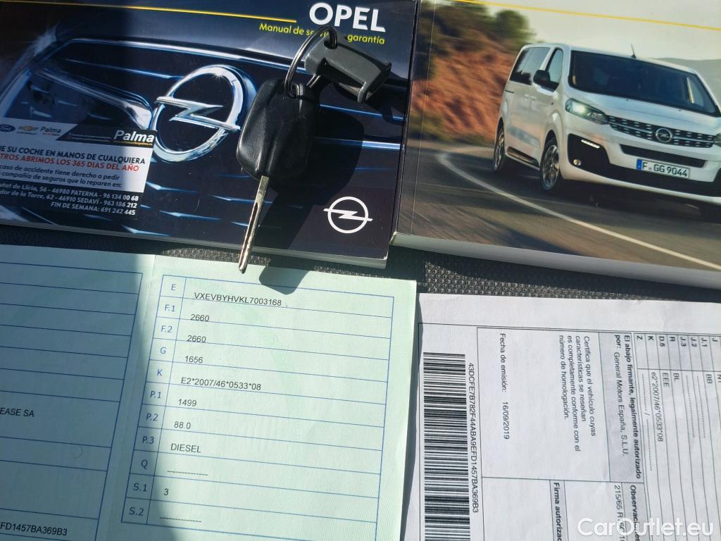  Opel  Vivaro OPEL  / 2019 / 4P / furgón 1.5 Diésel 88kW (120CV) M Std Express #13