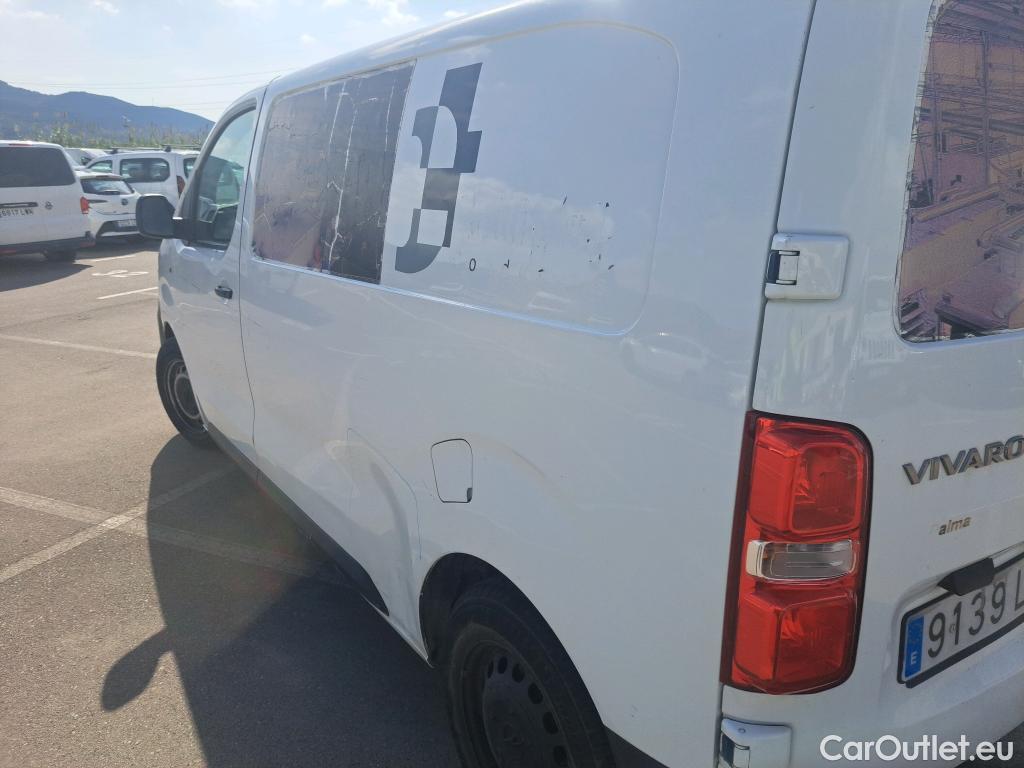  Opel  Vivaro OPEL  / 2019 / 4P / furgón 1.5 Diésel 88kW (120CV) M Std Express #72