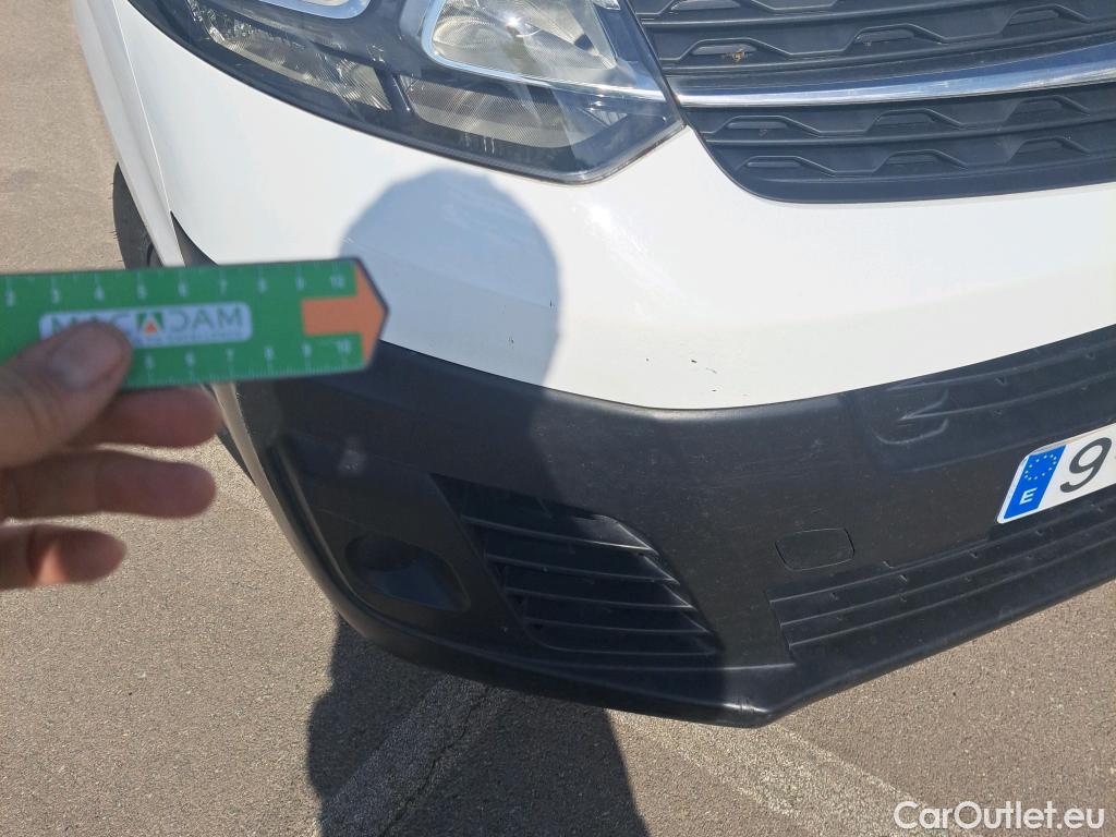  Opel  Vivaro OPEL  / 2019 / 4P / furgón 1.5 Diésel 88kW (120CV) M Std Express #79