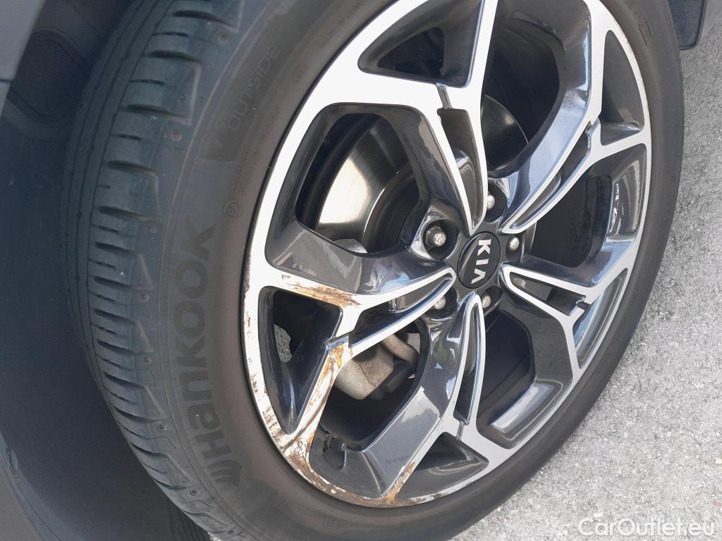  KIA  Sportage KIA  / 2018 / 5P / todoterreno 1.6 MHEV GT Line Essential 136CV DCT 4X2 #10