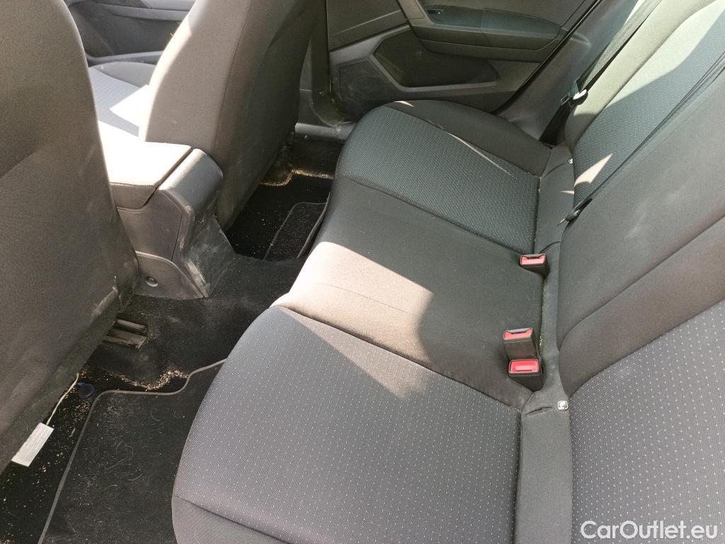  Seat  Arona SEAT  / 2017 / 5P / todoterreno 1.0 TSI 81kW (110CV) Style Plus (AC) #2