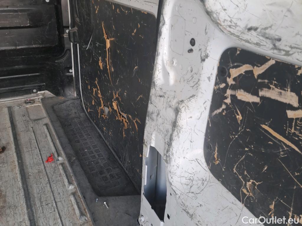  Opel  Vivaro OPEL  / 2019 / 4P / furgón 1.5 Diésel 88kW (120CV) M Std Express #11