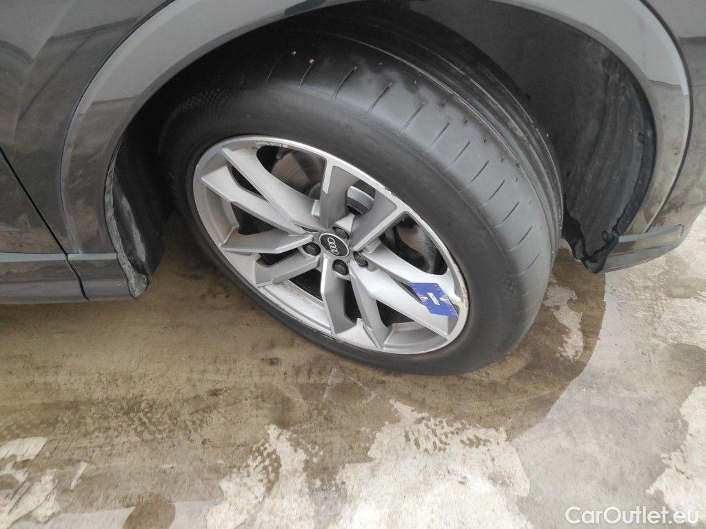 Audi  Q3 AUDI  SPORTBACK 45 TFSIe 245 S Line S tronic (EU6d-TEMP) 5d  #79