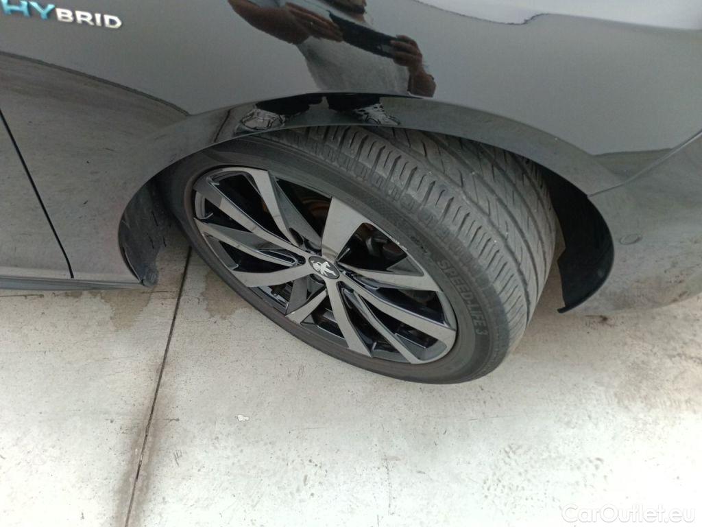 Peugeot  508 Peugeot  SW 1.6 Hybrid 225 e-EAT8 GT Line 5d #17