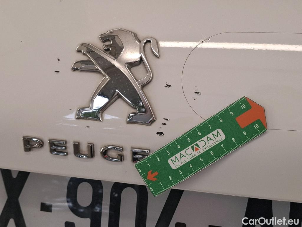  Peugeot  308  Active Business 1.5 HDi 130CV BVA8 E6d #38