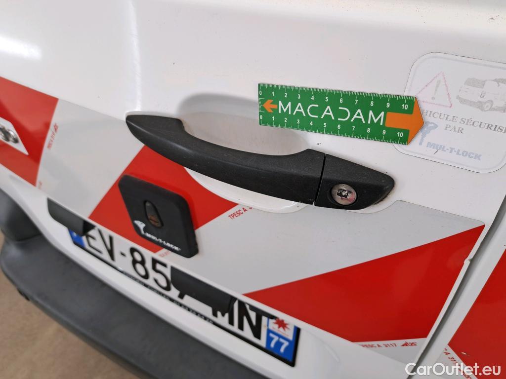  Citroen  Berlingo  Fourgon Business L1 (Court) 1.6 BlueHDi 100CV BVA6 E6 #12
