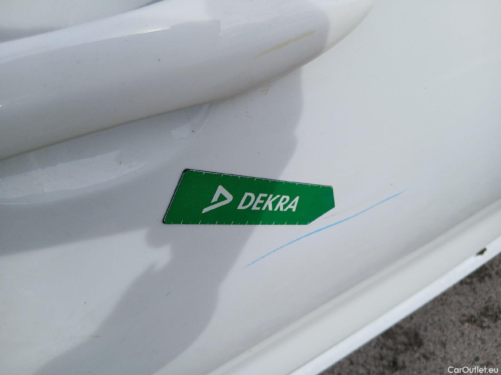 Toyota  Corolla TOYOTA  / 2019 / 5P / familiar 1.8 125H BUSINESS PLUS E-CVT TOU SPORT #29