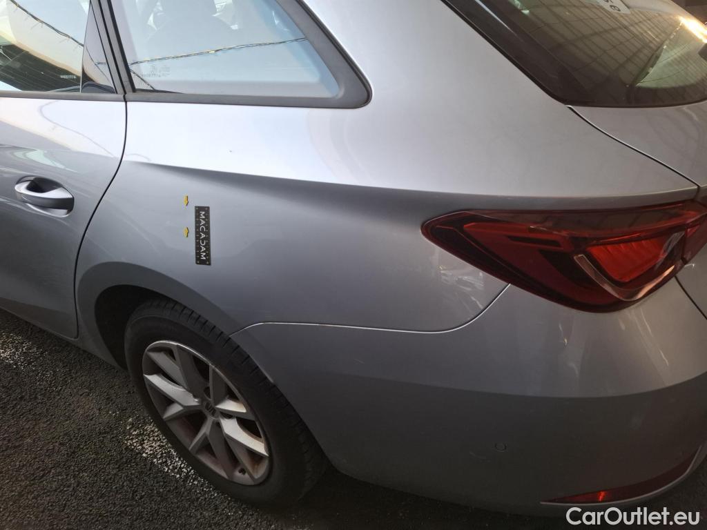  Seat  Leon SEAT  Sportstourer / 2020 / 5P / Break 1.0 eTSI 110 DSG S&S Business #19