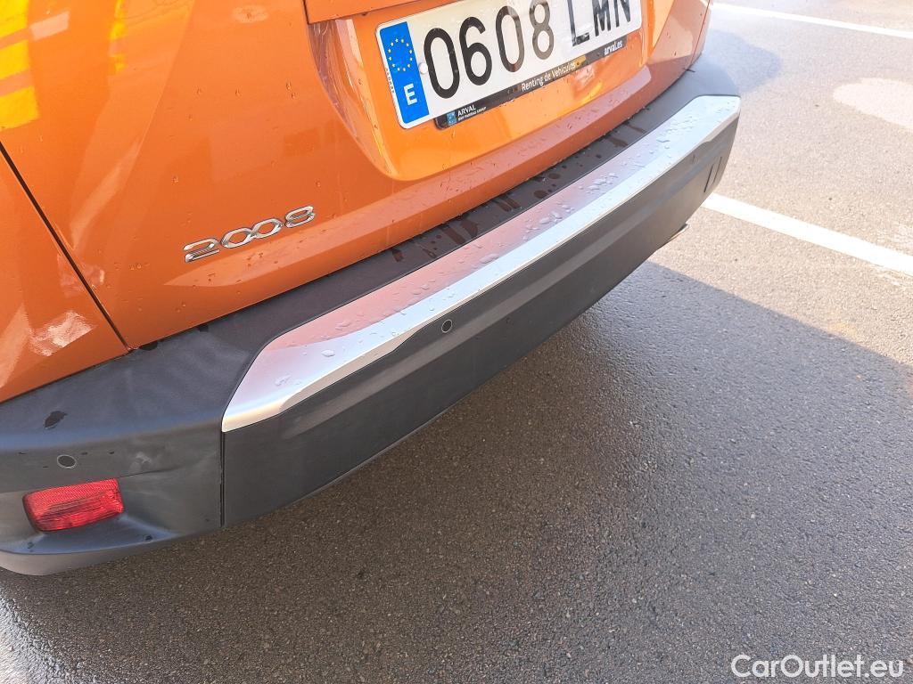  Peugeot  2008 PEUGEOT  / 2019 / 5P / todoterreno Allure BlueHDI 81kW (110CV) #30
