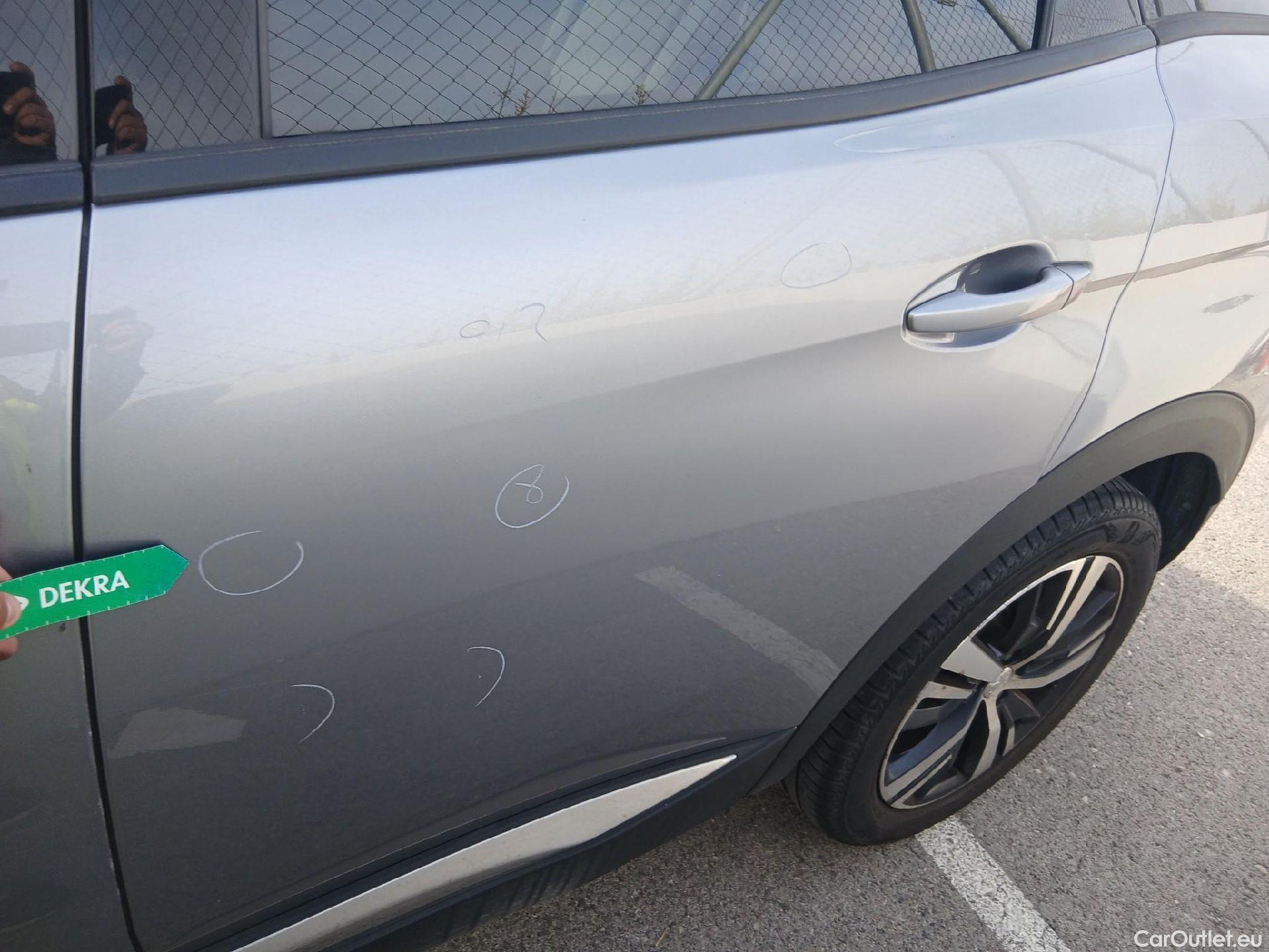  Peugeot  3008 PEUGEOT  / 2016 / 5P / todoterreno 1.5 BlueHDi 96kW (130CV) S&S Allure #15